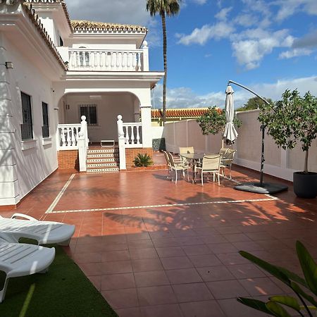 Gran Villa En Torremolinos Exterior photo